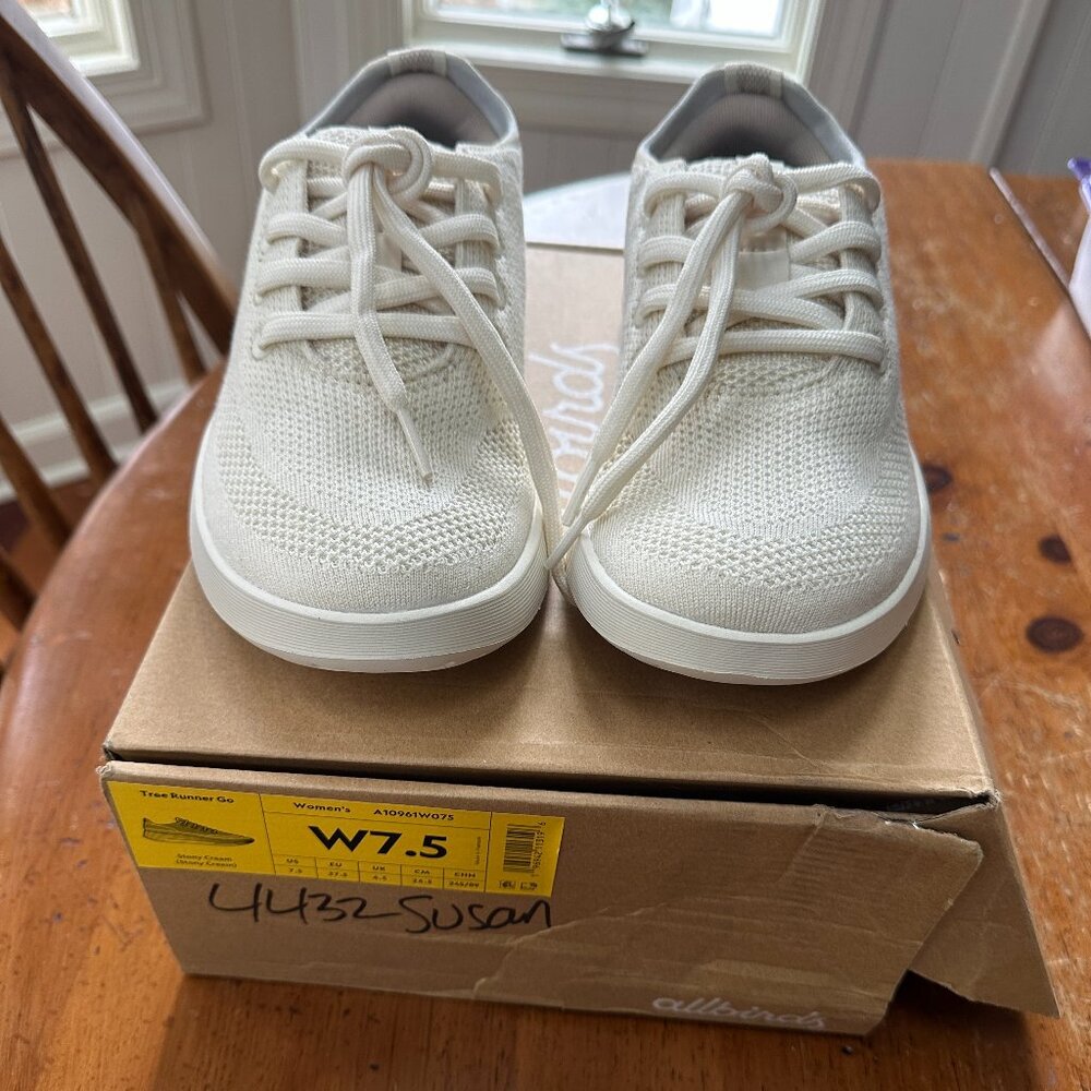 allbirds | White Tree Runners Go Womens | 7.5